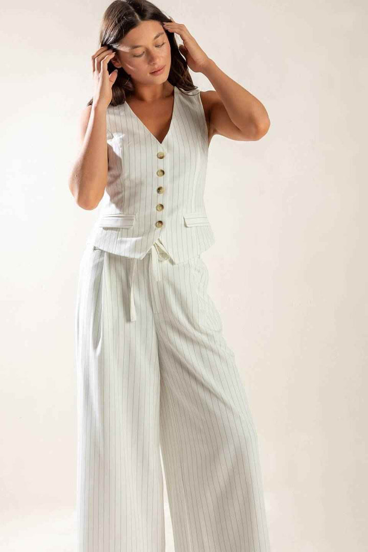 DINNER DATE WOVEN VEST - GiFTiFY
