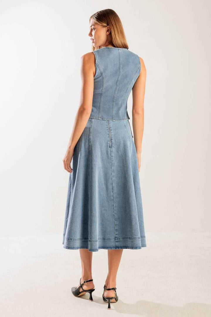 AT FIRST GLANCE DENIM VEST - GiFTiFY