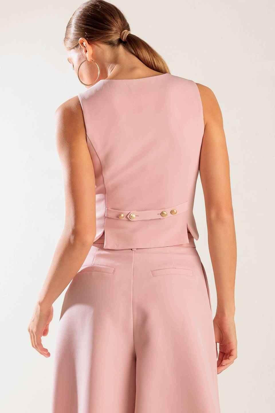 IN MY OWN WORLD WOVEN VEST - GiFTiFY