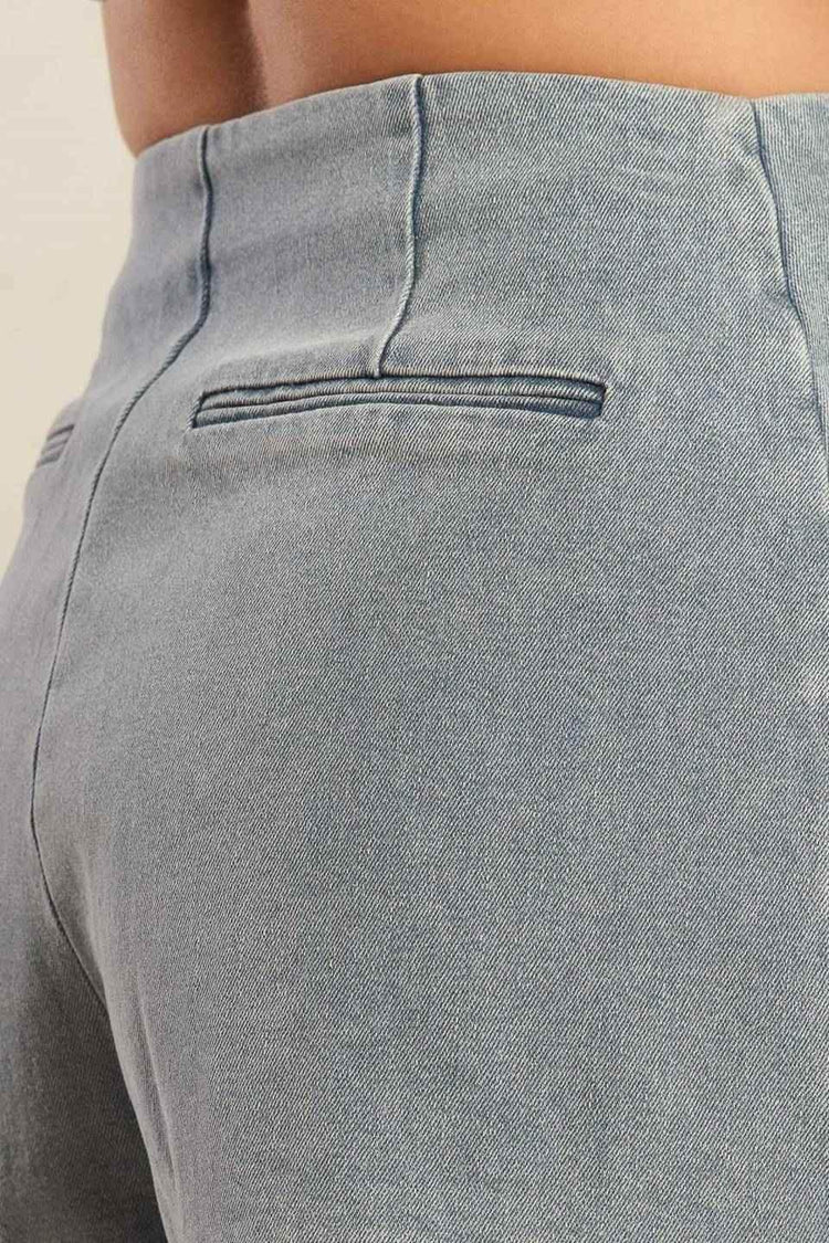 DAISY DATE DENIM SKORT - GiFTiFY