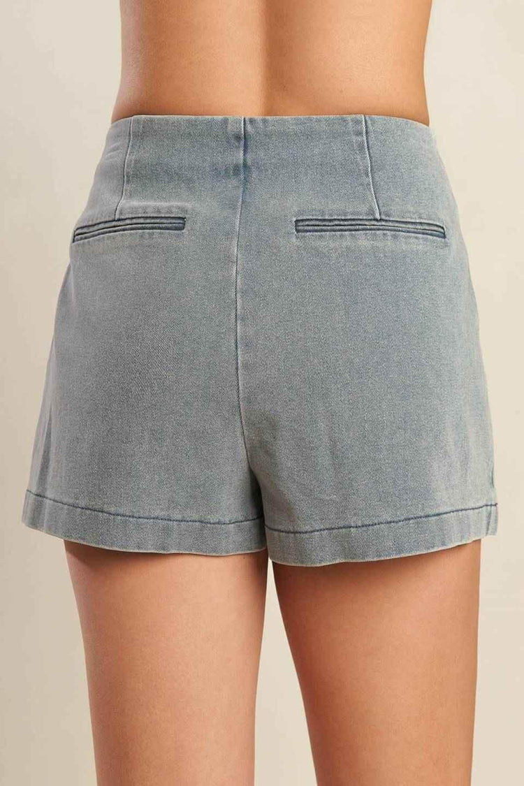 DAISY DATE DENIM SKORT - GiFTiFY