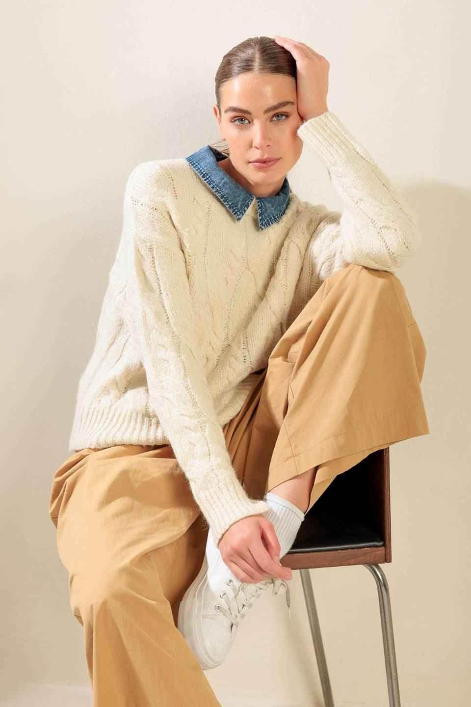 TOTALLY SMITTEN PULLOVER SWEATER TOP - GiFTiFY