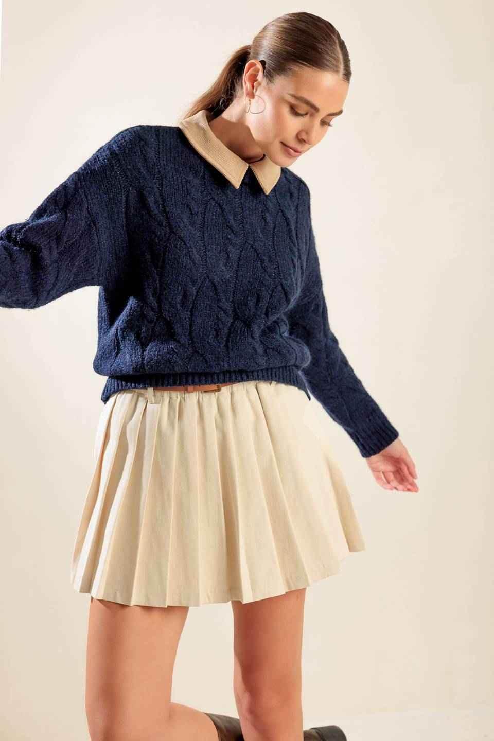 TOTALLY SMITTEN PULLOVER SWEATER TOP - GiFTiFY