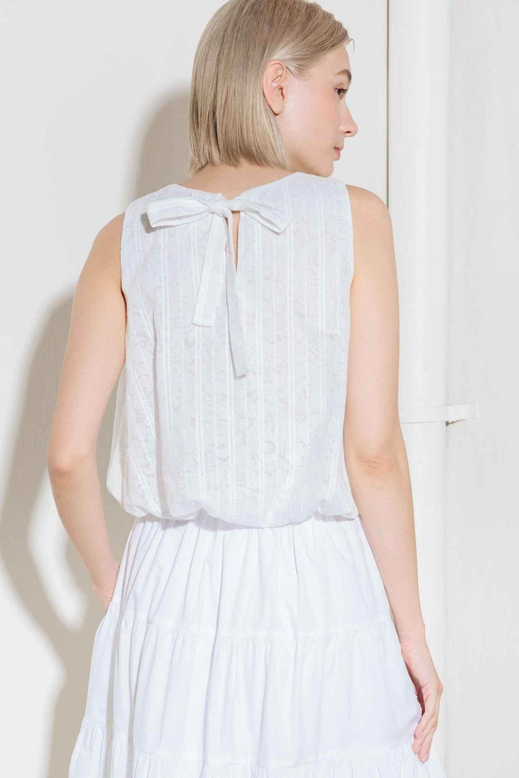 TIMELESS WITH EDGE WOVEN LACE TOP - GiFTiFY