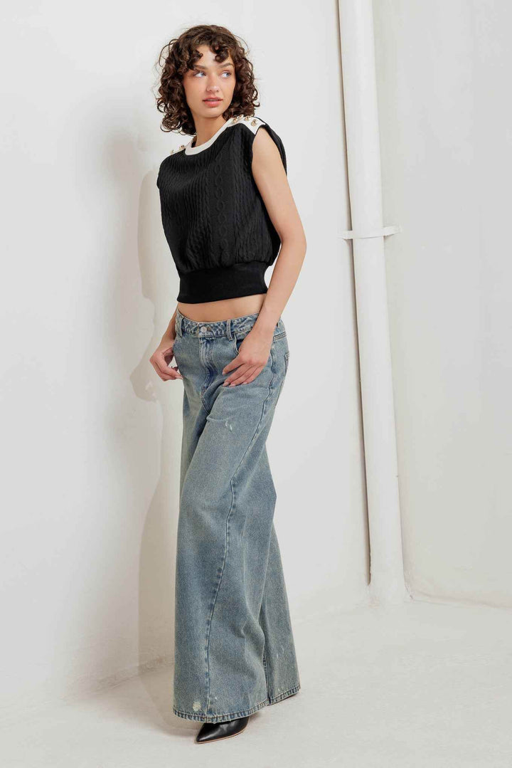 STREET ROMANTIC EDGE KNIT TOP - GiFTiFY