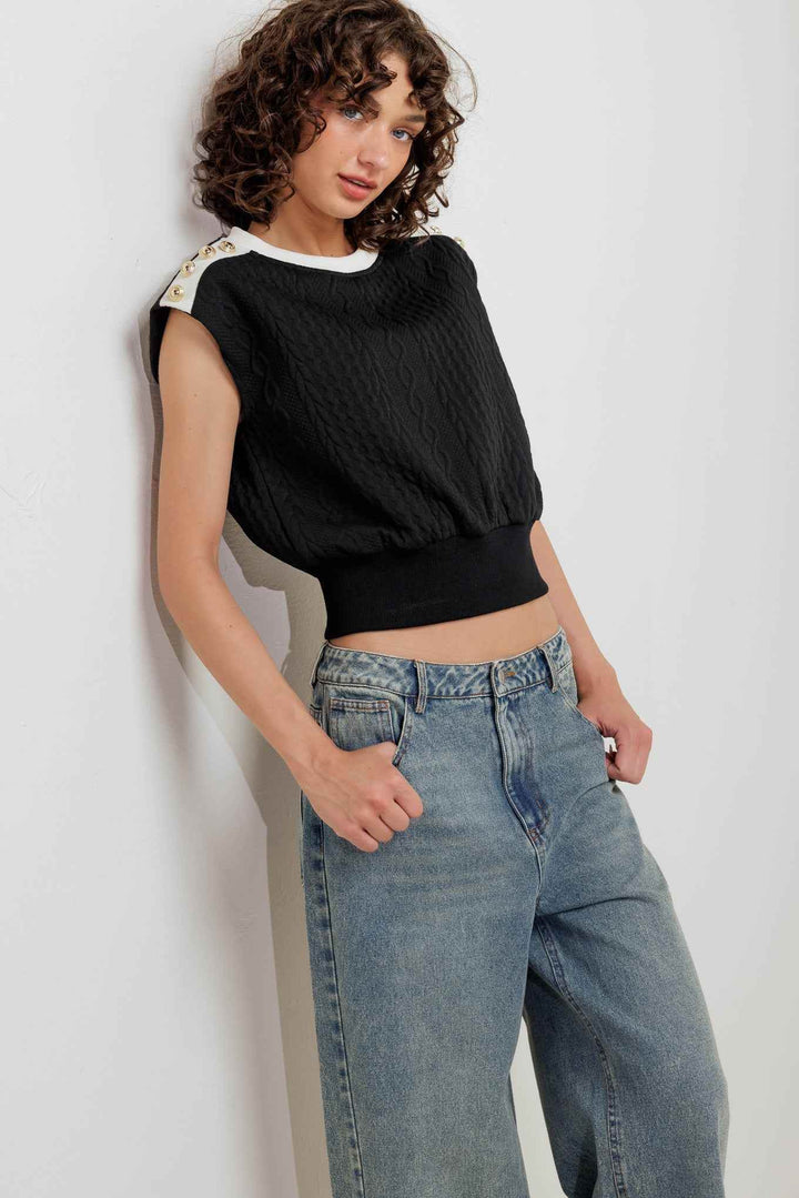 STREET ROMANTIC EDGE KNIT TOP - GiFTiFY