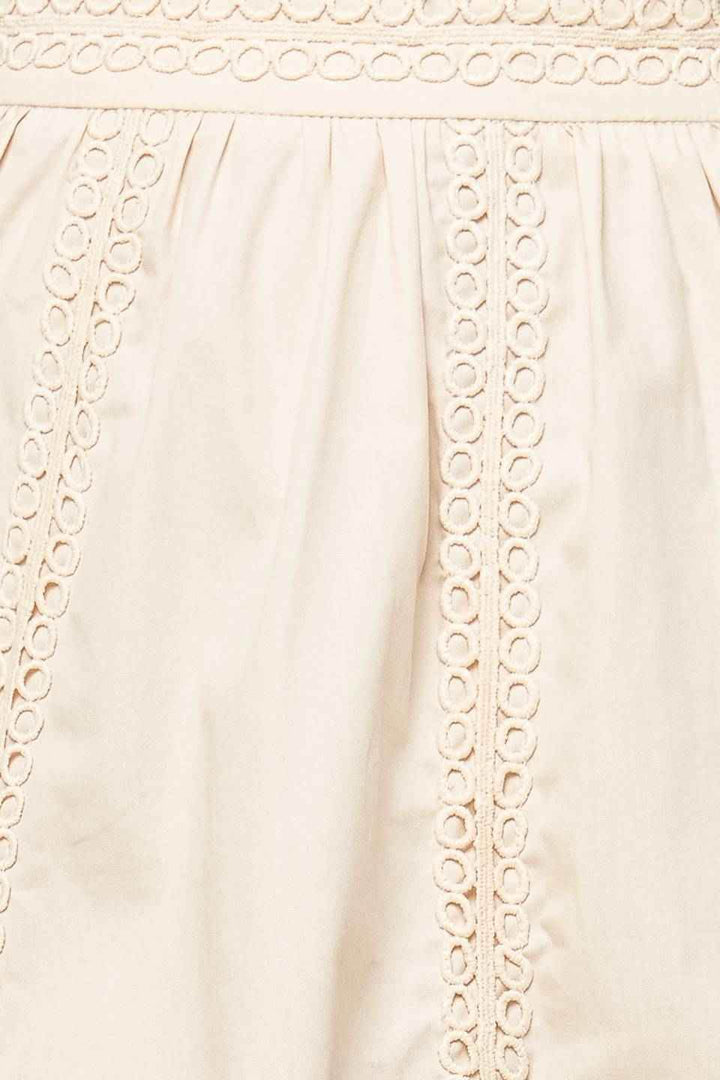 LAYTON CREAM WOVEN MIDI SKIRT - GiFTiFY