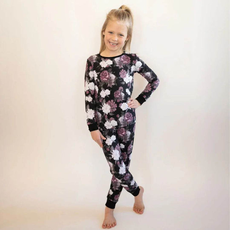 Two Piece Pajama Set - GiFTiFY