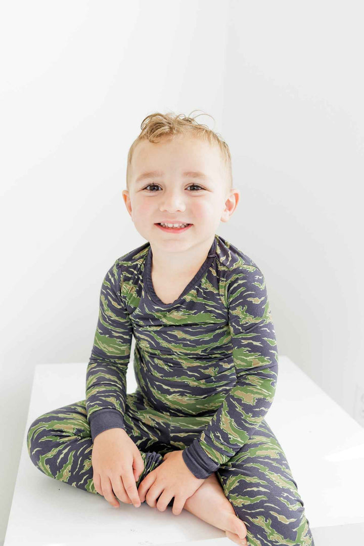 Tigger's Crazy Uncle 2-Piece Set