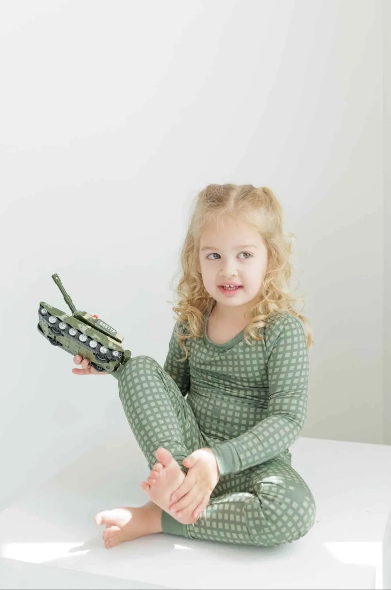 Desert Storm Plaid 2-Piece Set by 3rd Coast Limited