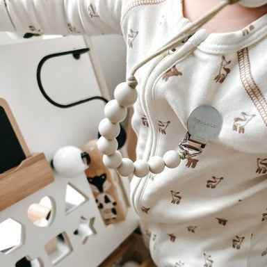 Lulababe Pacifier Clip - GiFTiFY