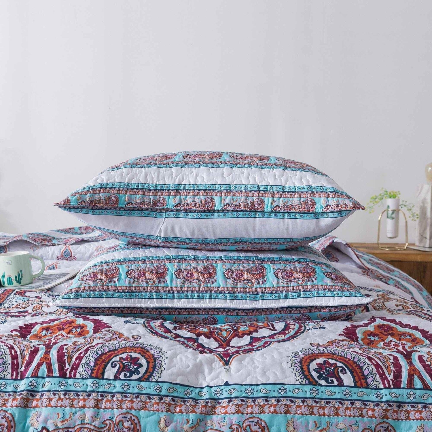 DaDa Bedding Bohemian Summertime White Blue Floral Paisley Bedspread Set (KSX-003) - GiFTiFY