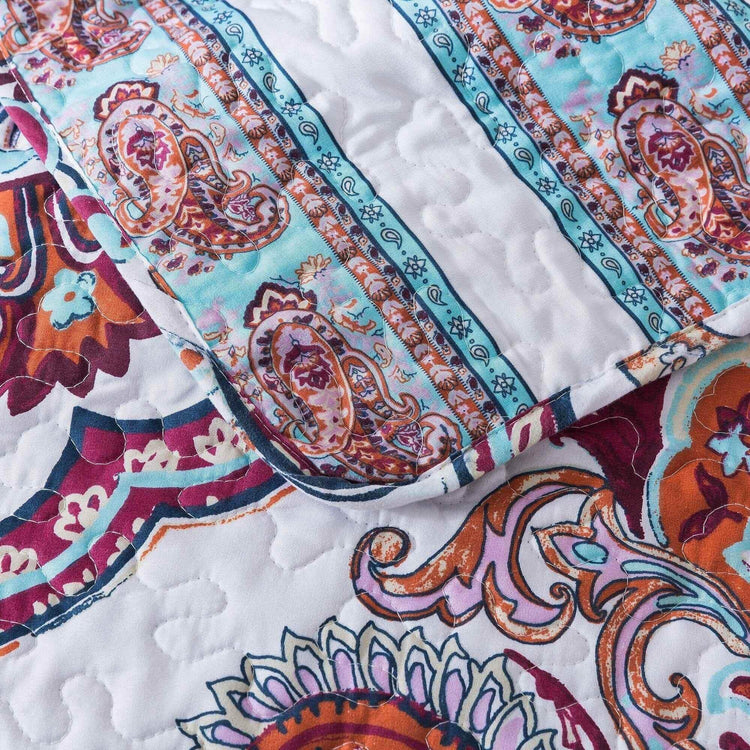 DaDa Bedding Bohemian Summertime White Blue Floral Paisley Bedspread Set (KSX-003) - GiFTiFY