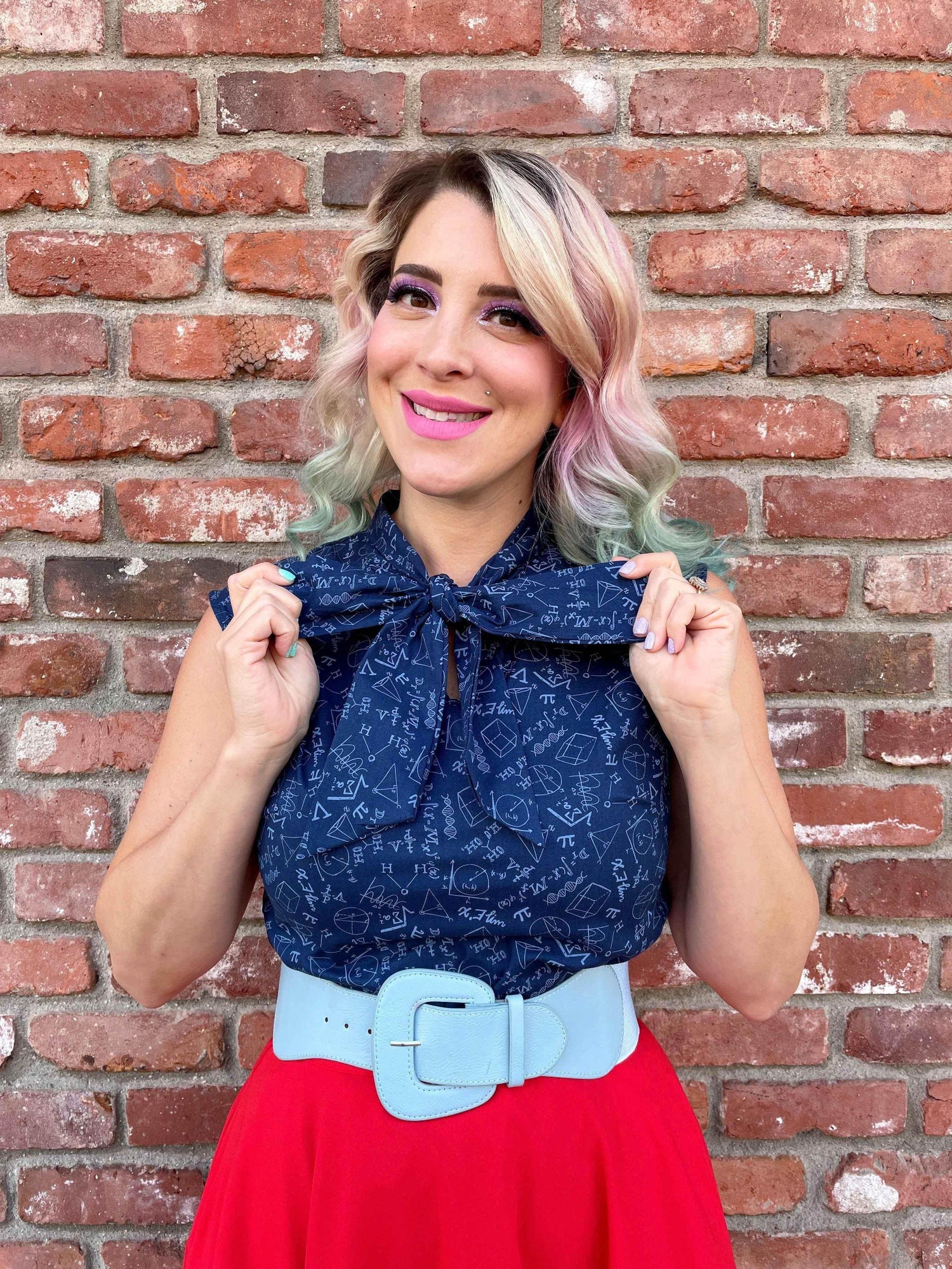 STEM Bow Top - GiFTiFY