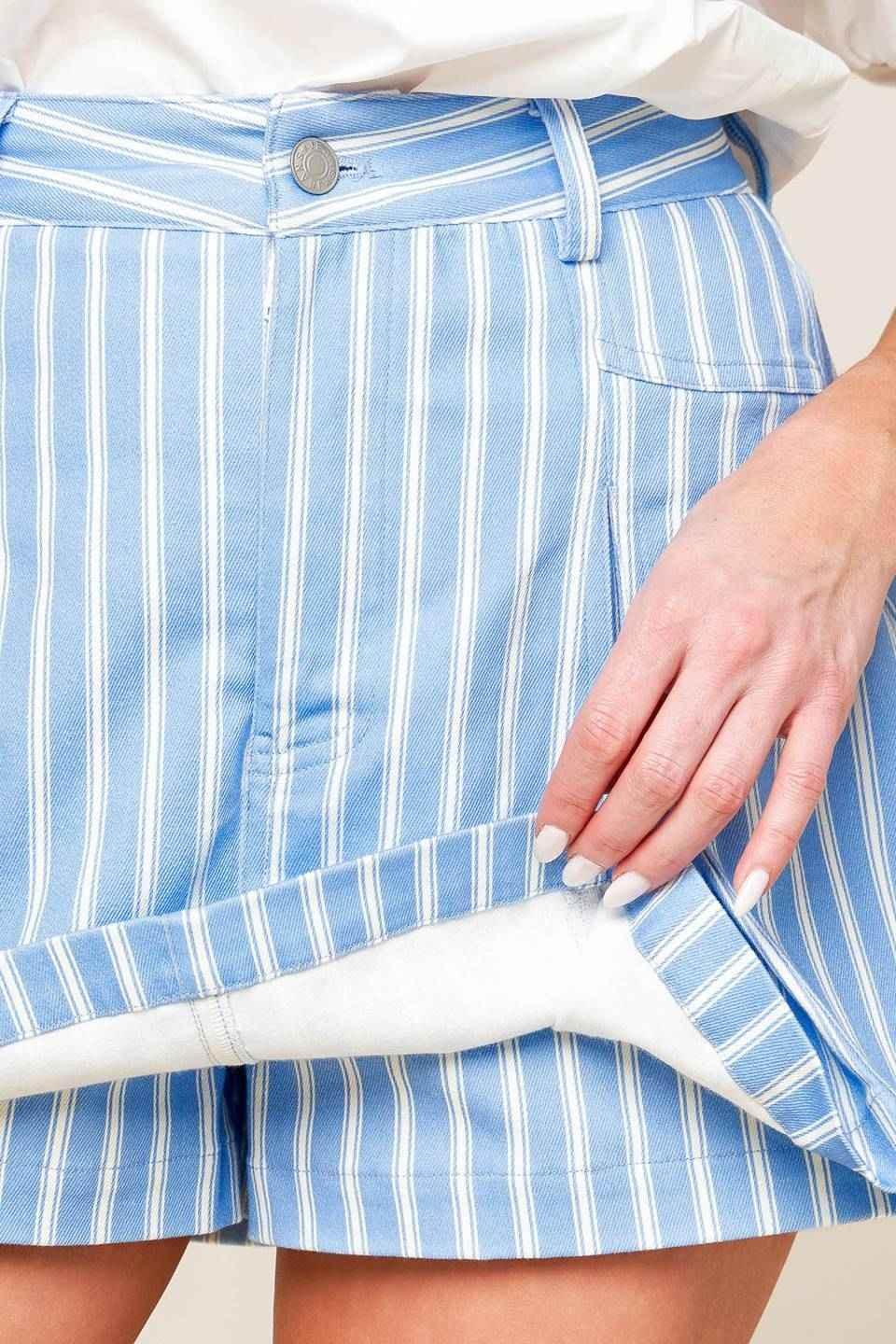 VALERIA POWDER BLUE WOVEN SKORT - GiFTiFY