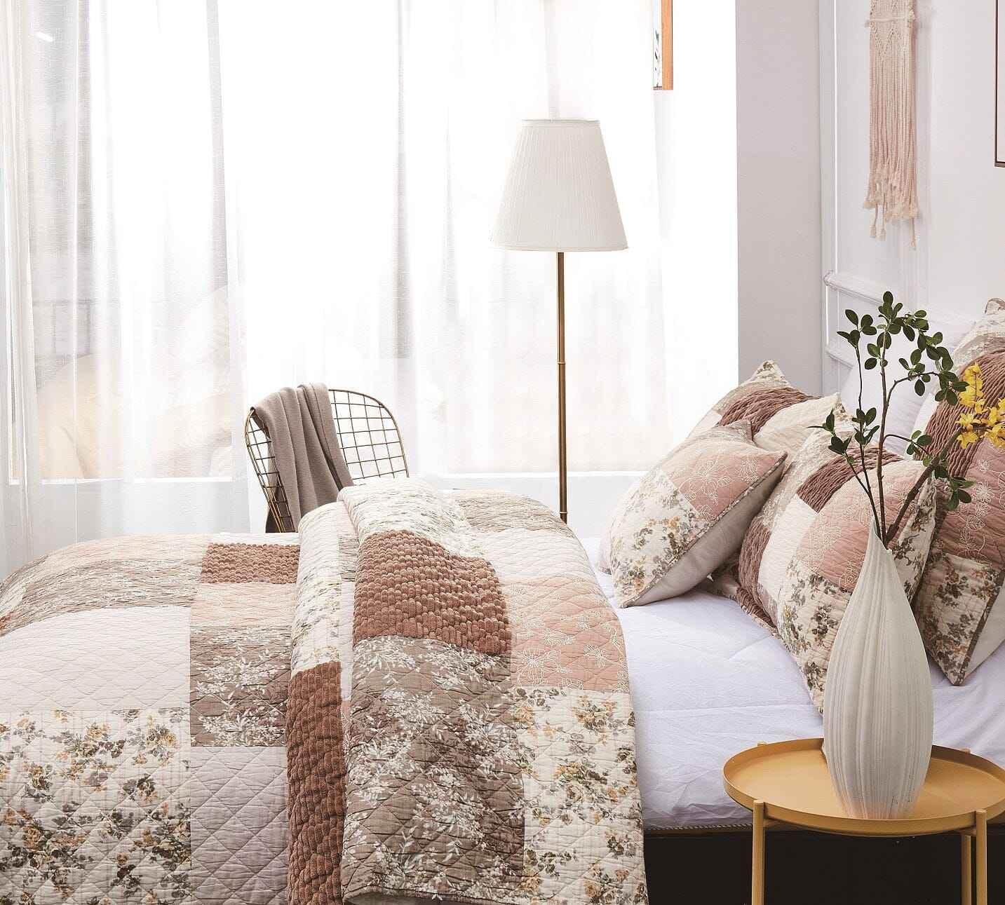 Random Mystery Box - Cotton Patchwork Quilted Bedspread Coverlet Set - GiFTiFY