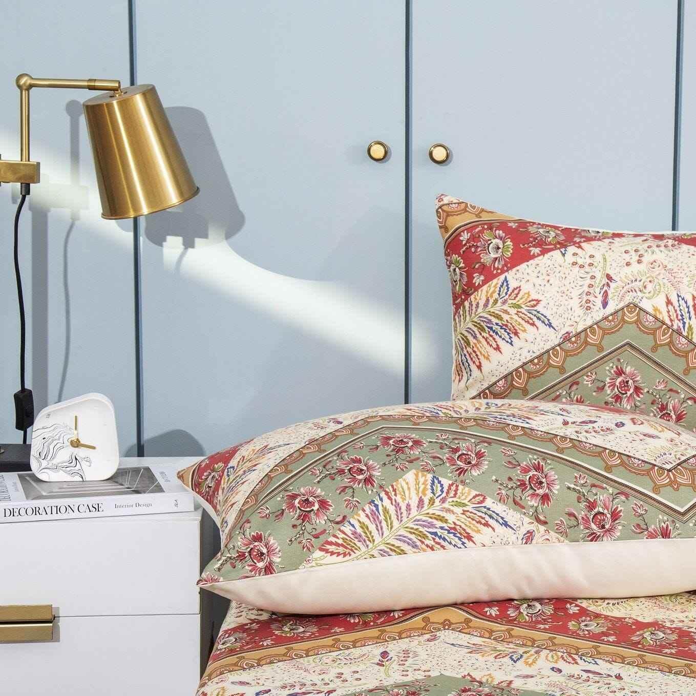 DaDa Bedding Botanical Cranberry Sage Chevron Floral Duvet Cover Set w/ Pillow Cases (JHW-924) - GiFTiFY