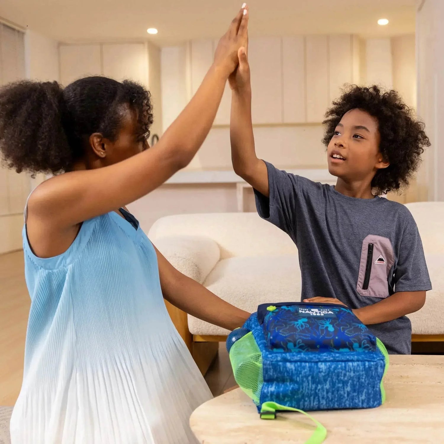 Kids Adventure 18" Carry-on Suitcase and Kits Travellty