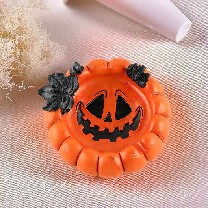 Halloween Skeleton Ashtray - GiFTiFY