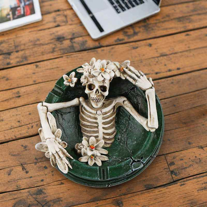 Halloween Skeleton Ashtray - GiFTiFY