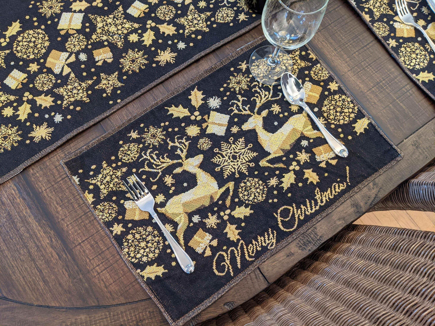 DaDa Bedding Set of 4-Pieces Magical Golden Reindeer Woven Tapestry Dining Table Placemats 13” x 19” - GiFTiFY
