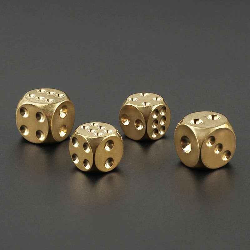 2pcs/lot Copper Dice Brass Dice Sieve Creative Mahjong Dice Bar Tool Outdoor Small Toy 13mm/15mm by DSERS