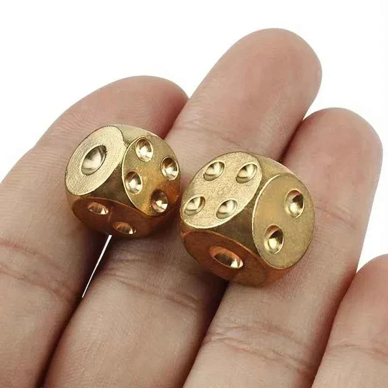 2pcs/lot Copper Dice Brass Dice Sieve Creative Mahjong Dice Bar Tool Outdoor Small Toy 13mm/15mm by DSERS