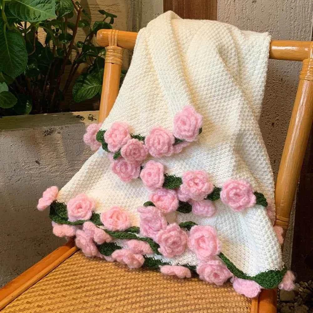 Creative Crochet Rose Bouquet Blanket Fashion Finished Rose Nap Blanket Soft Flower Hugging Blanket Valentine&