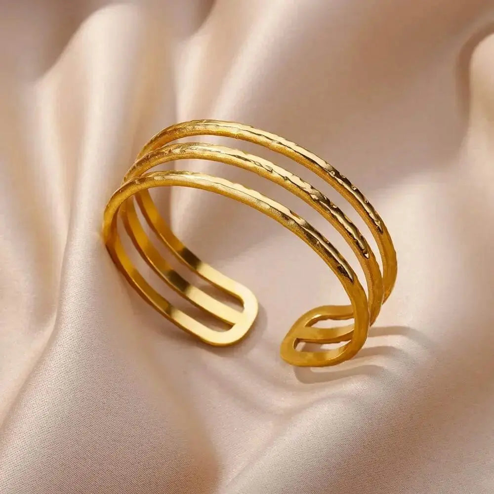 Adjustable Gold Nefertiti Inspired Cuff Bracelet - GiFTiFY