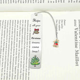 A stainless steel pendant bookmark about Christmas, the warmest Christmas reading gift for loved ones on Christmas Eve.