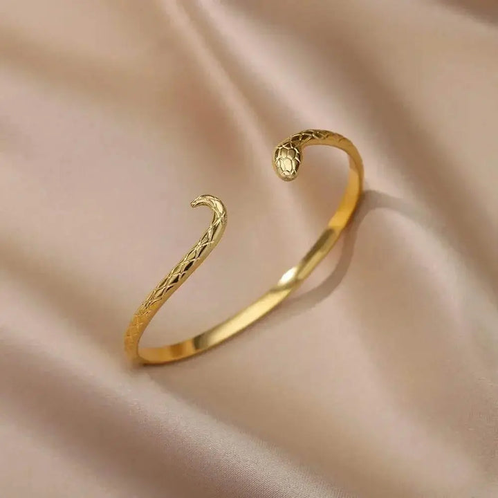 Adjustable Gold Nefertiti Inspired Cuff Bracelet - GiFTiFY