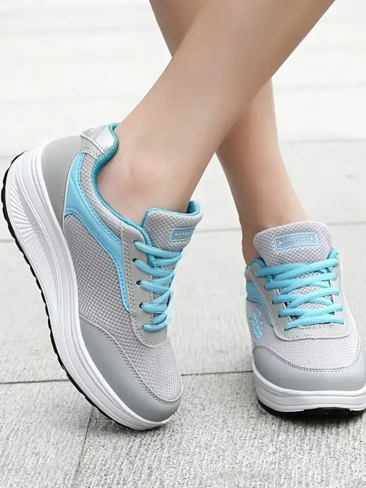 Premium Women’s Comfortable Sneakers – Perfect Fit. women’s sneakers