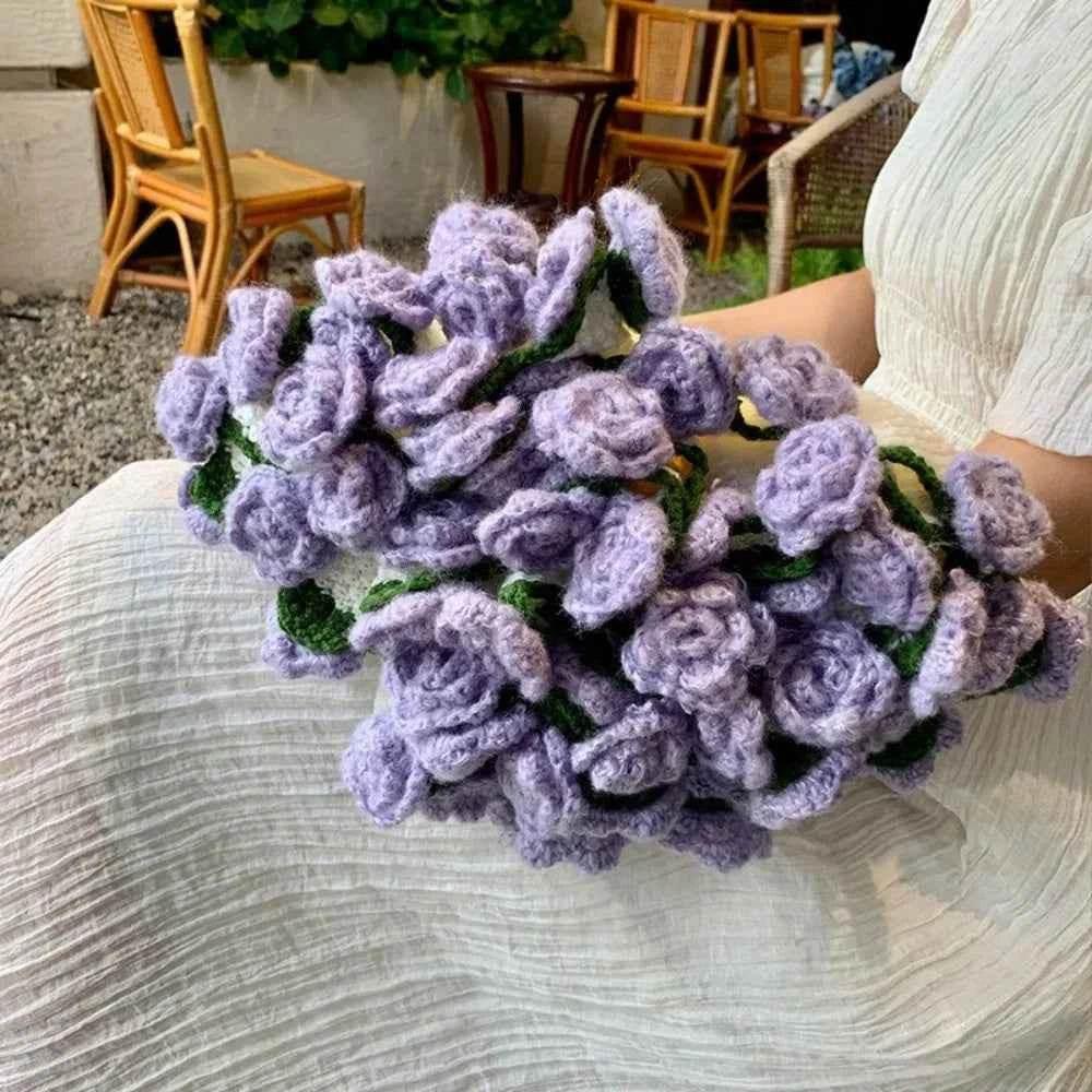 Creative Crochet Rose Bouquet Blanket Fashion Finished Rose Nap Blanket Soft Flower Hugging Blanket Valentine&