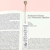 A stainless steel pendant bookmark about Christmas, the warmest Christmas reading gift for loved ones on Christmas Eve.