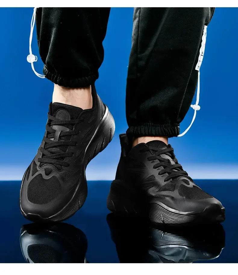 2024 Luxury Breathable Men’s Running Sneakers