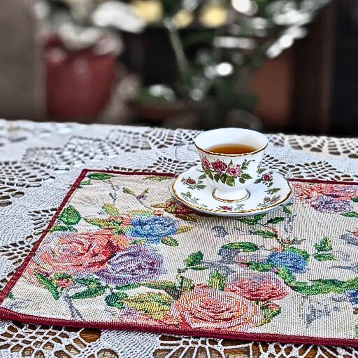 DaDa Bedding Set of 4-Pieces Vintage Romantic Roses Lovely Pink Floral Tapestry Placemats 13” x 19” (879) - GiFTiFY