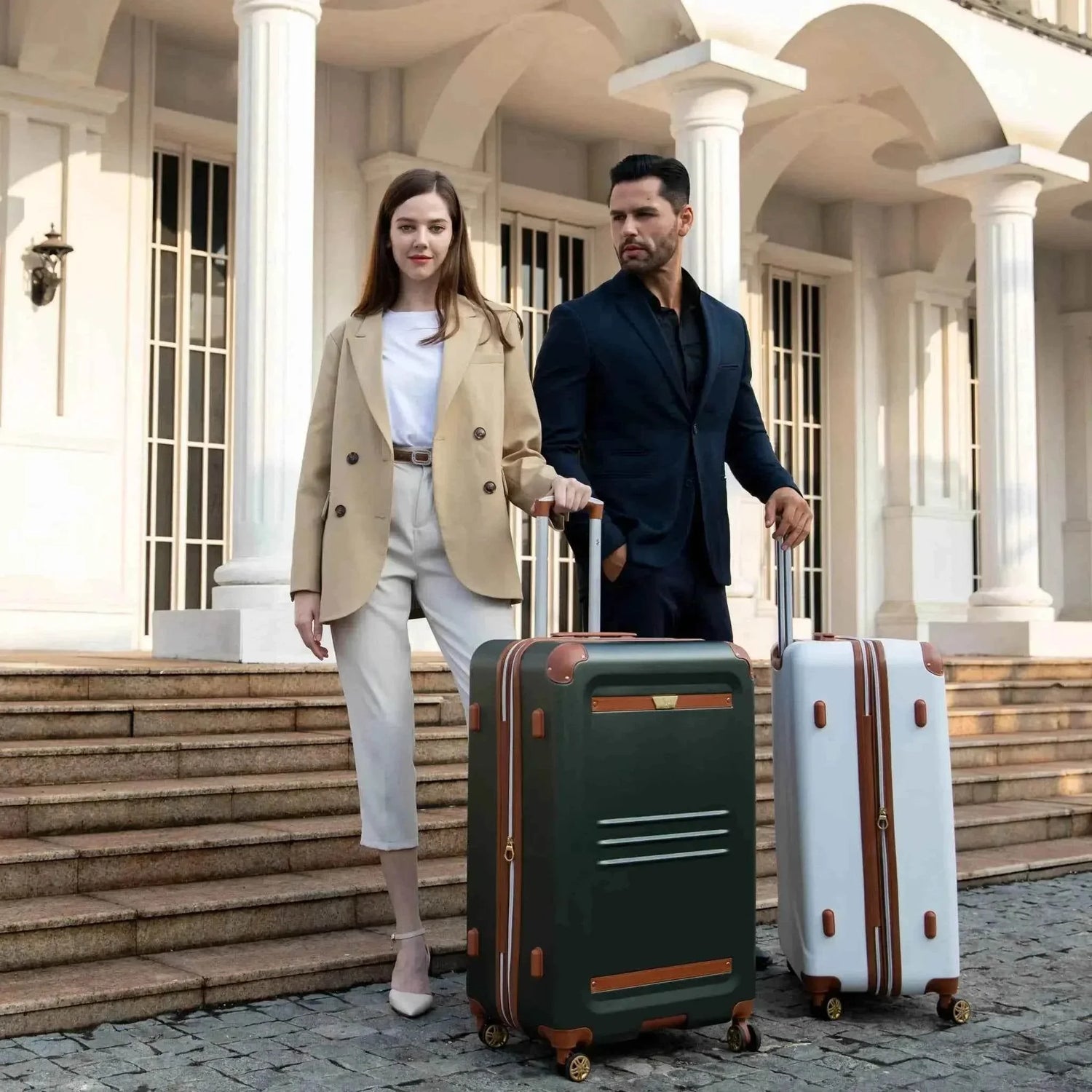 Vintage 3 Piece Expandable Retro Luggage Set - GiFTiFY