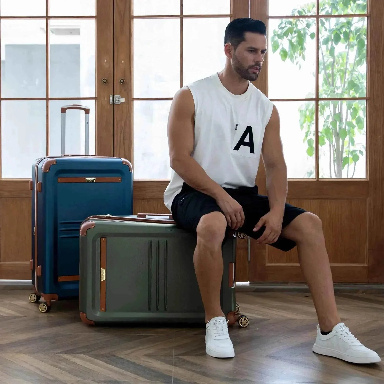 Vintage 3 Piece Expandable Retro Luggage Set - GiFTiFY