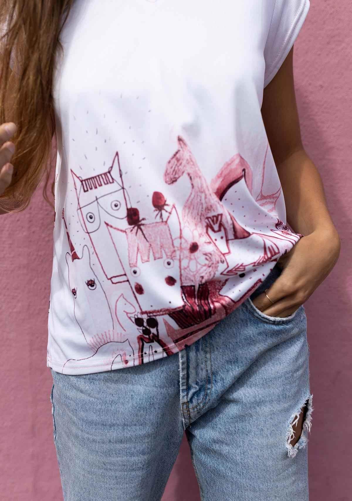 The Horse Fair in Rose Loose Fitting V Neck Shirt - GiFTiFY