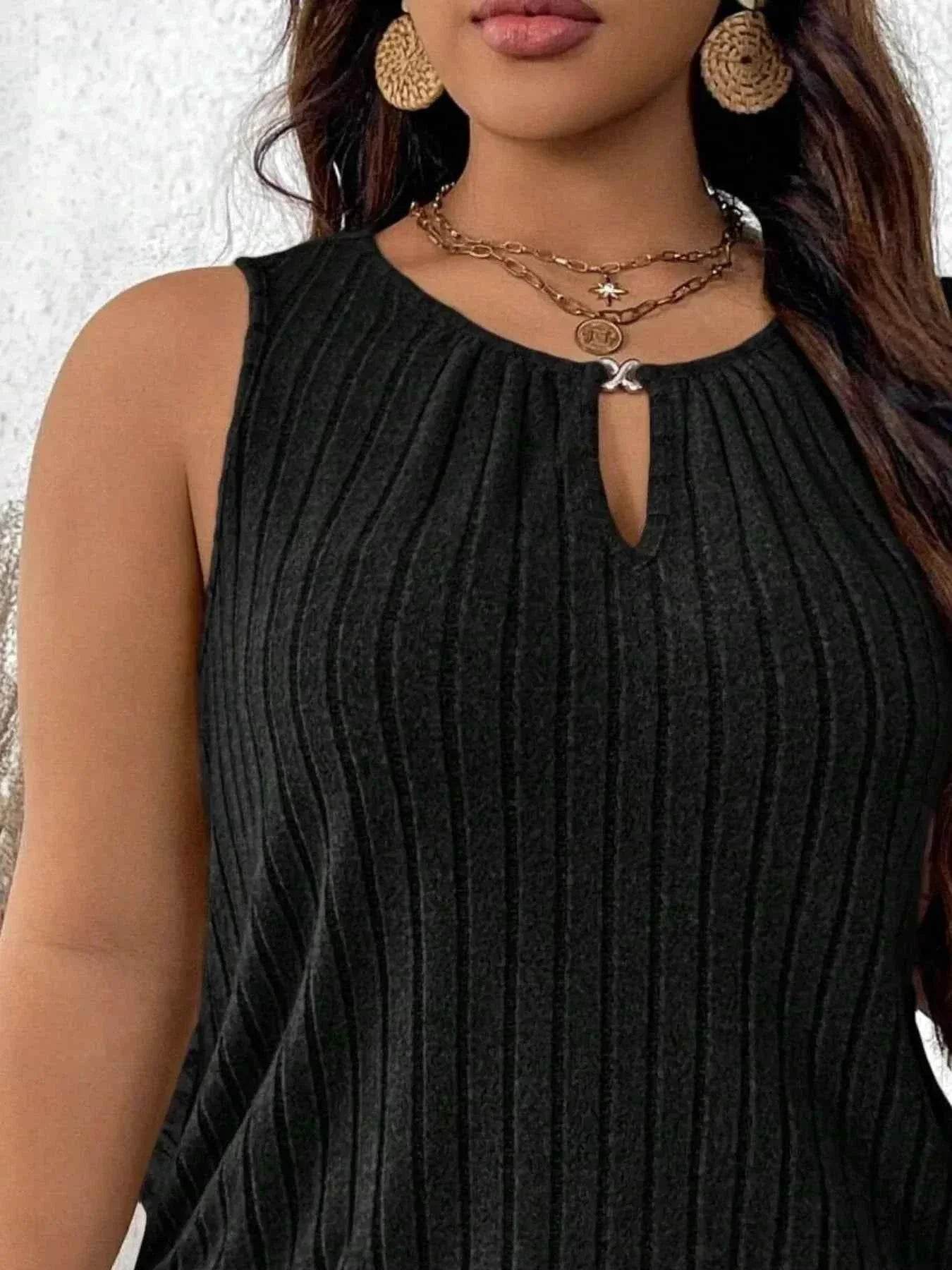 Plus Size Ribbed Knit Keyhole Tank Top - GiFTiFY