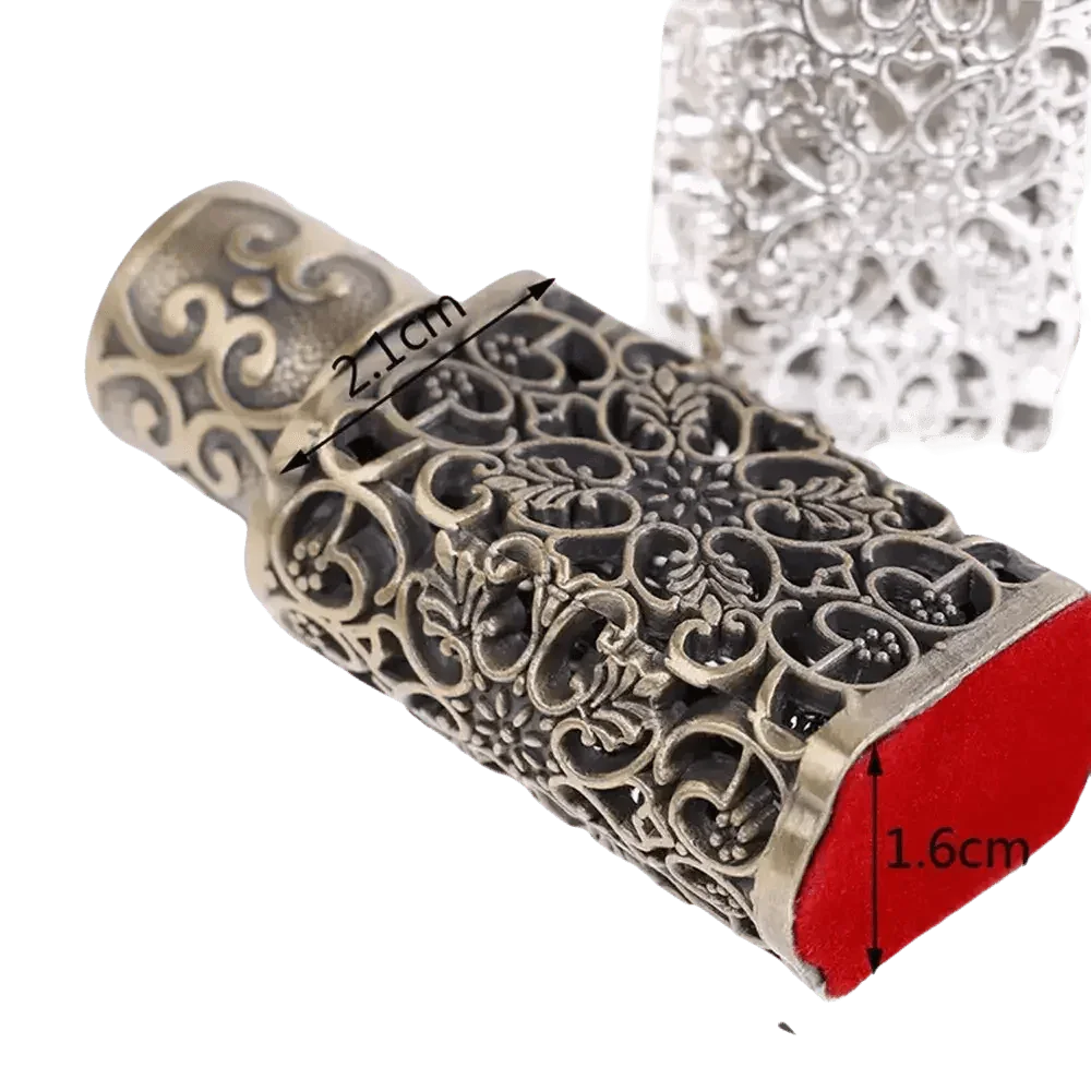 Antiqued Perfume Refillable Essential Oils Atomizer Arabian Perfume by AAAAApril Store