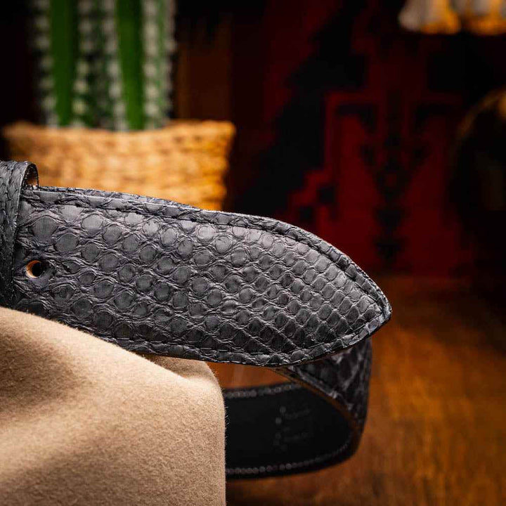 Arkansas Belt Black - GiFTiFY