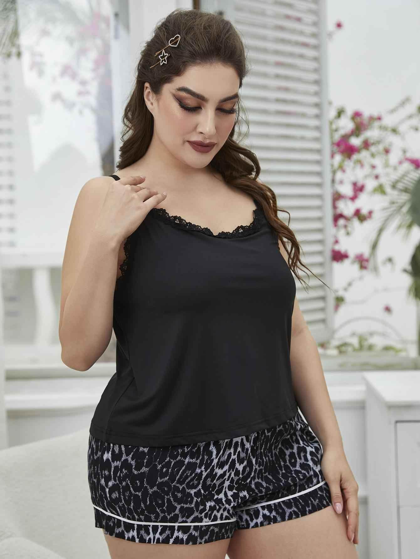 Plus Size Lace Trim Scoop Neck Cami and Printed Shorts Pajama Set - GiFTiFY