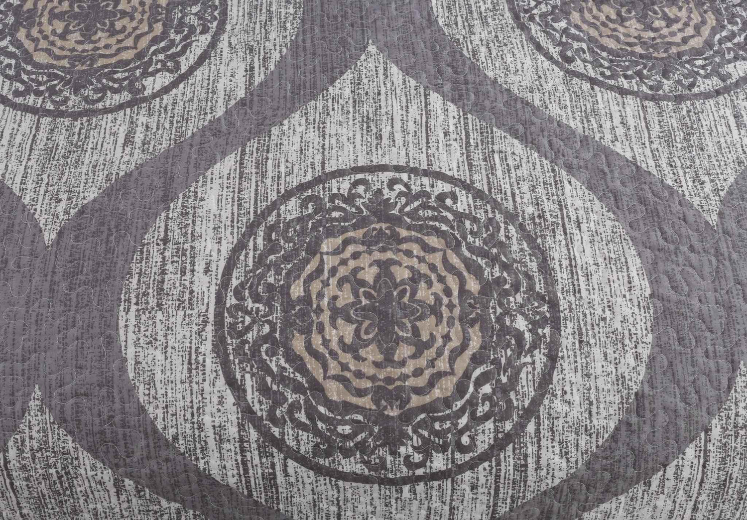 DaDa Bedding Rustic Grey Mosaic Distressed Medallion Reversible Quilted Bedspread Set (SD16299) - GiFTiFY