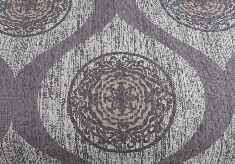 DaDa Bedding Rustic Grey Mosaic Distressed Medallion Reversible Quilted Bedspread Set (SD16299) - GiFTiFY