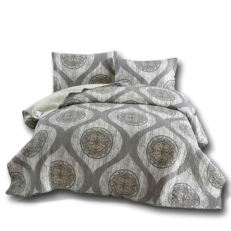 DaDa Bedding Rustic Grey Mosaic Distressed Medallion Reversible Quilted Bedspread Set (SD16299) - GiFTiFY