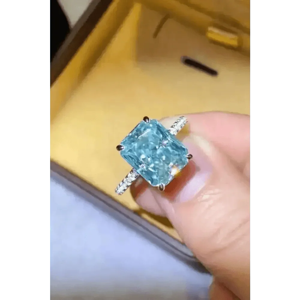 Blue Gemstone 2 Carat Moissanite Ring Jewlery by Trendsi