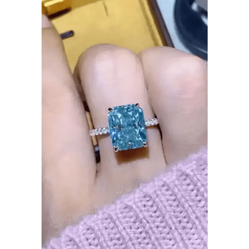 Blue Gemstone 2 Carat Moissanite Ring Jewlery by Trendsi