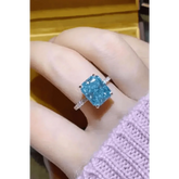 Blue Gemstone 2 Carat Moissanite Ring - GiFTiFY