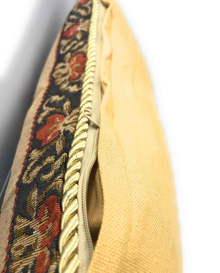 DaDa Bedding Breath of Spring Dark Border Floral Elegant Throw Pillow Cushion Cover 18" x 18"